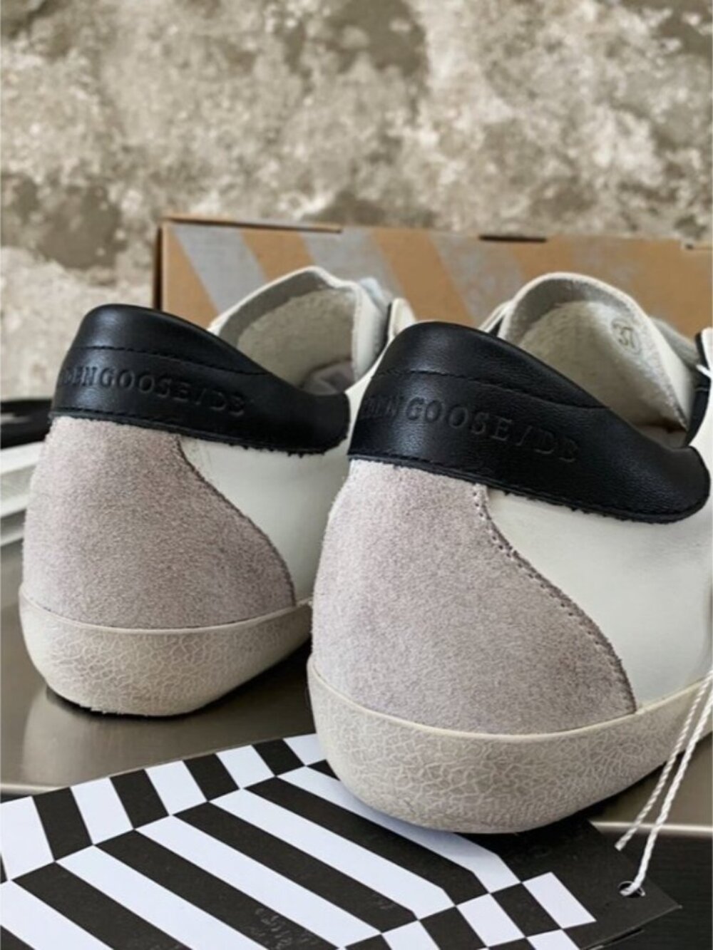 Golden Goose White Leather Sneakers with Grey Star and Black Collar - Picture 3 of 5